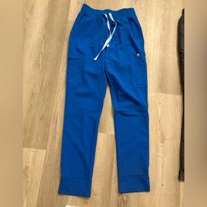 Figs high waisted yola skinny scrub pants